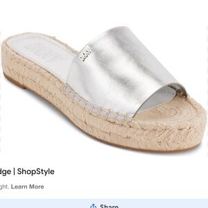 DKNY women’s Camillo slip on espadrille platform slide sandals size 8.5 silver